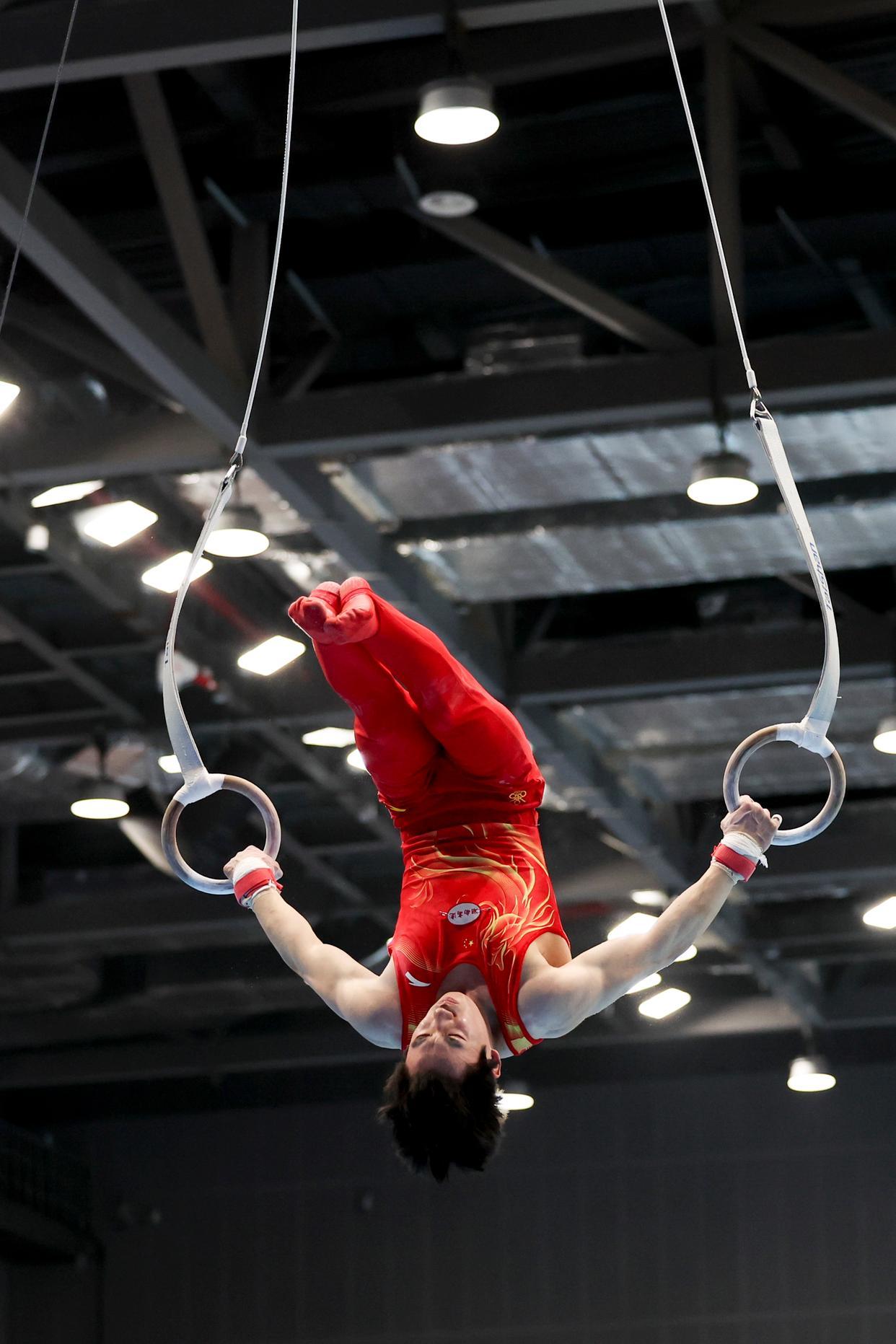 关于体操再创历史,冠军实至名归的信息 关于体操再创历史,冠军实至名归的信息