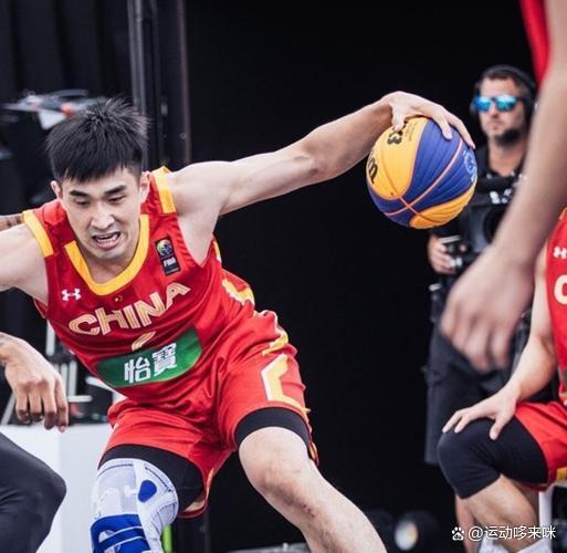 CBA选手刷新世界纪录,震撼全场 CBA选手刷新世界纪录,震撼全场