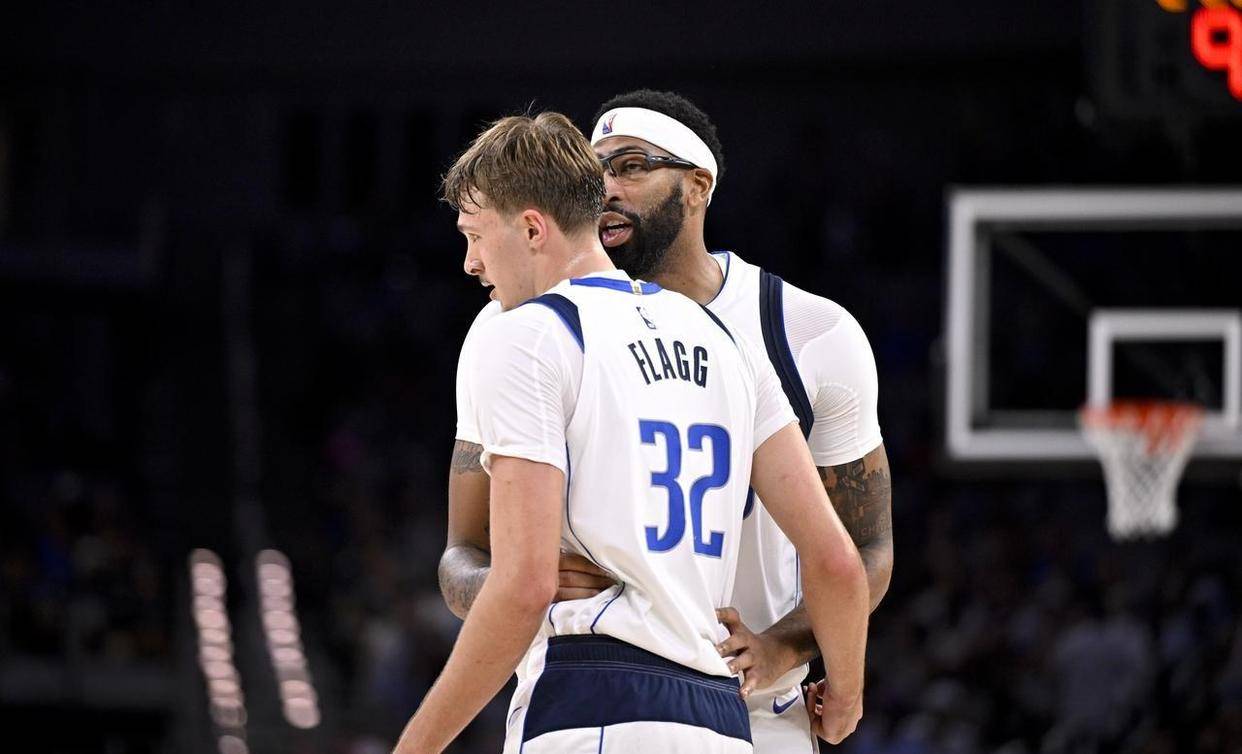 包含独行侠轻取火箭，克莱惊艳四座的词条