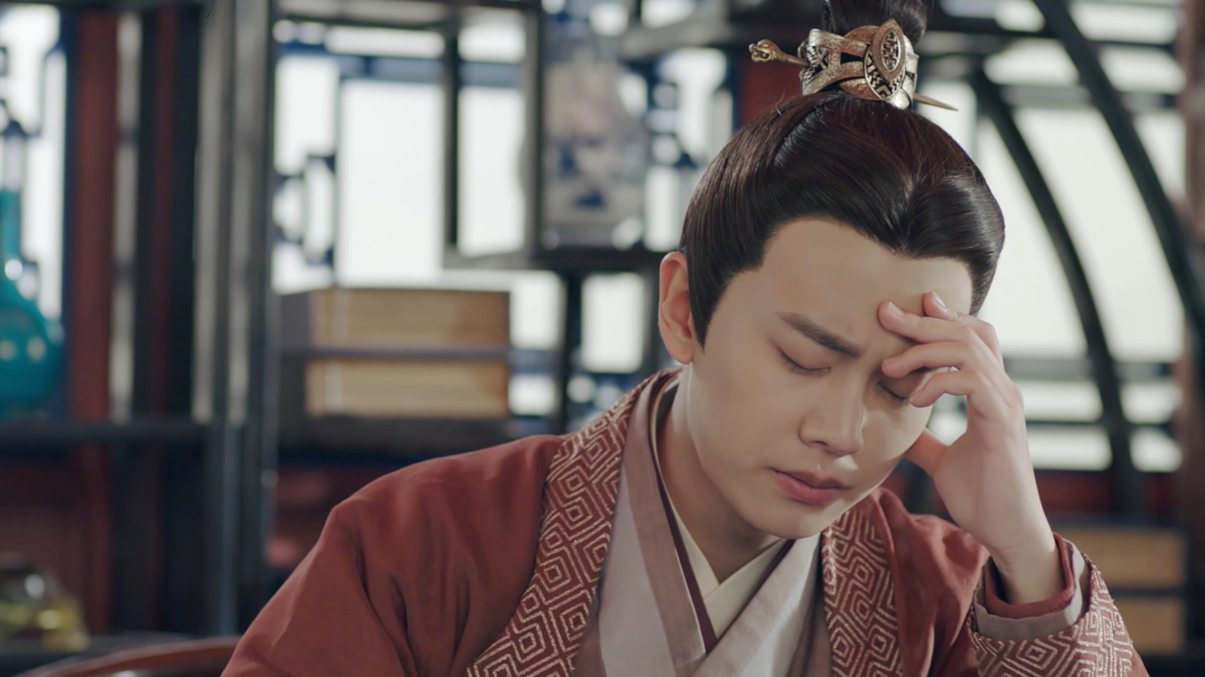 球场即赛道,维尼修斯的红色尾灯,照亮了这条被撕裂的防线