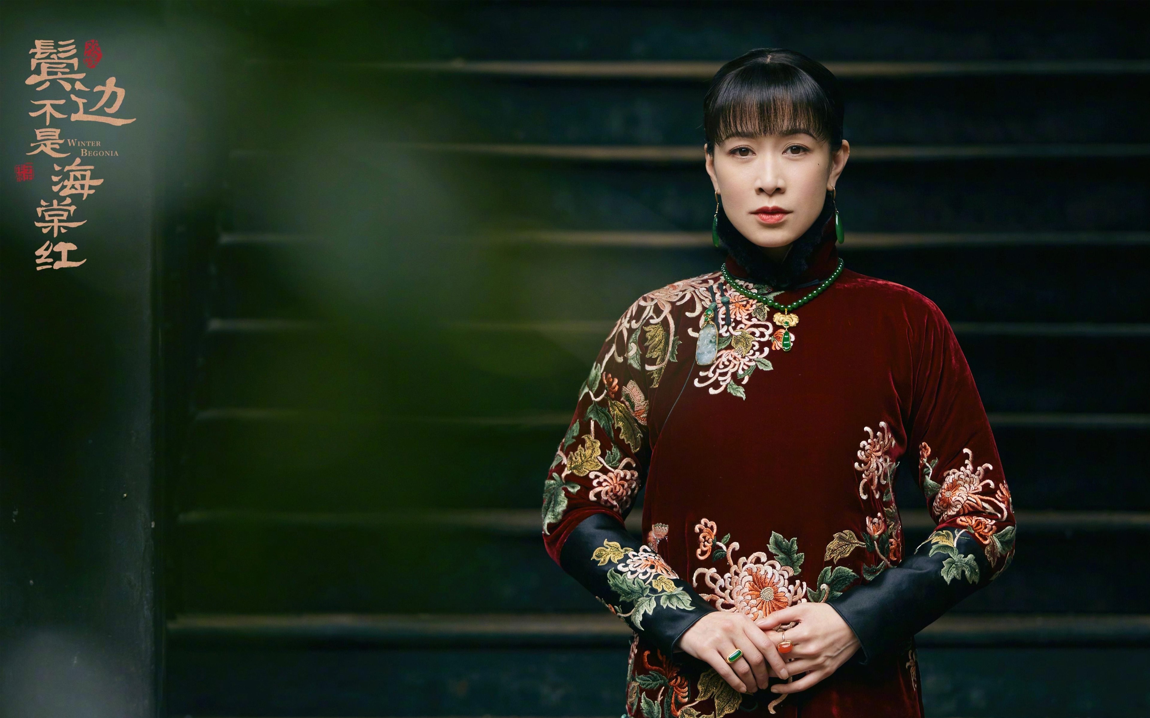 三分暴雨与钢铁洪流，当个体的神迹遇上整体的暴力美学